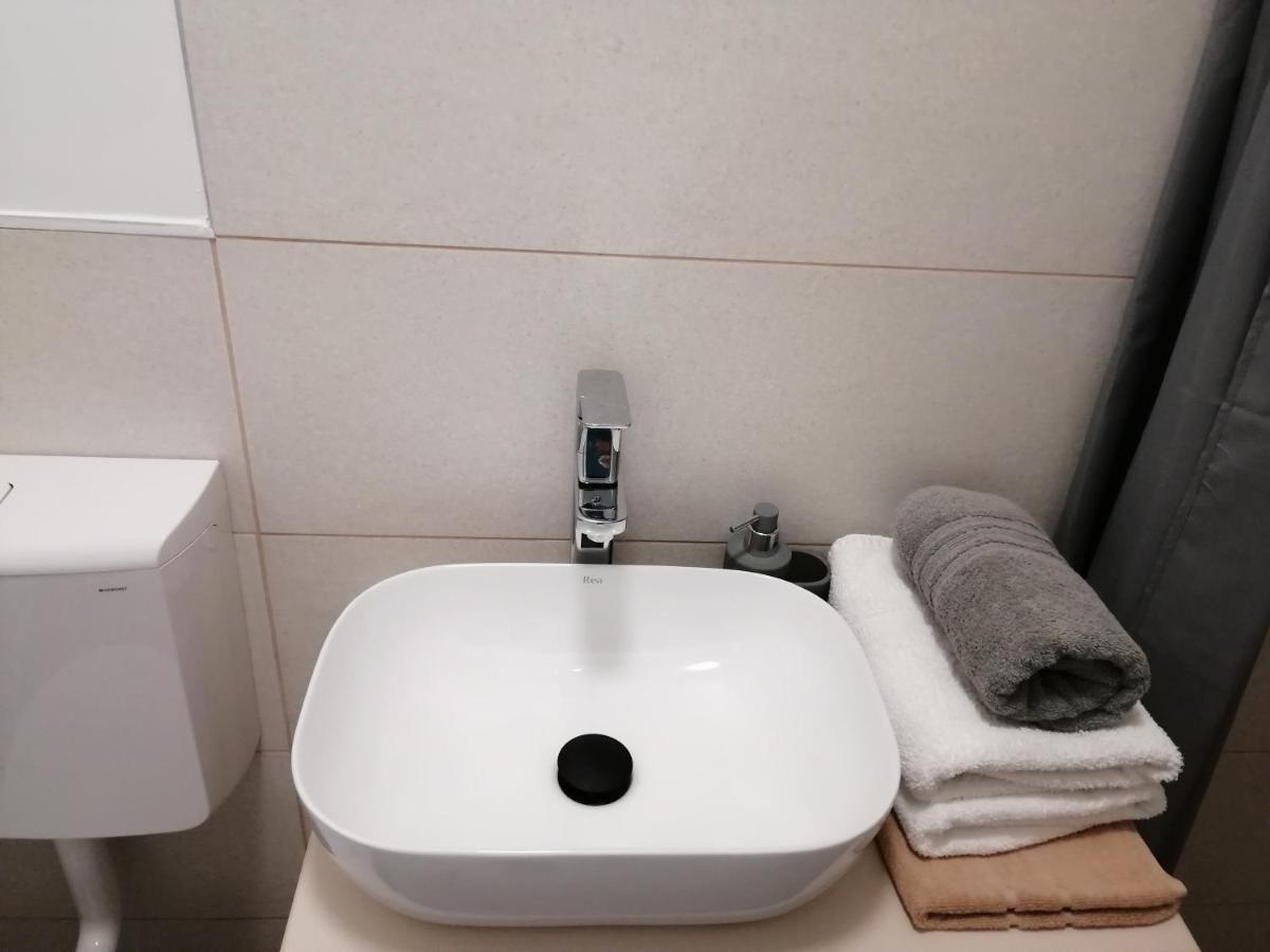 Werner Apartman Mohács エクステリア 写真