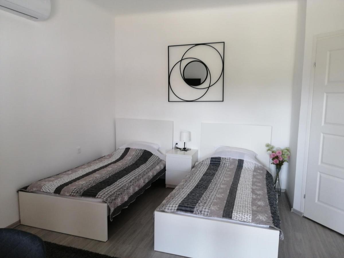 Werner Apartman Mohács エクステリア 写真